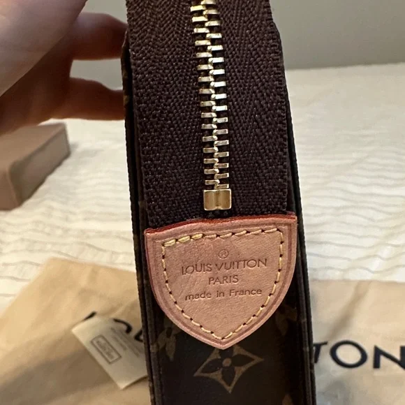 Louis Vuitton Monogram Toiletry Bag in Brown - Picture 7 of 16